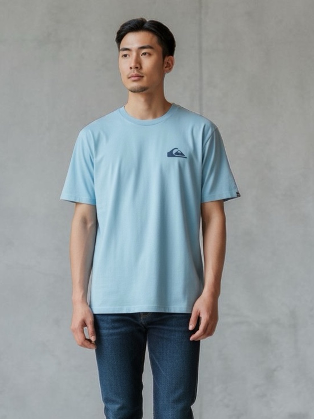 Quiksilver Blue Omni Logo Graphic T-Shirt Crew Neck Short Sleeve Cotton